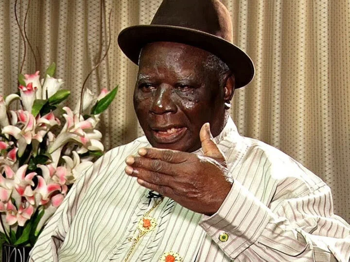 Edwin Clark: 40 army personnel searching for killers of soldiers raided my house in Delta.