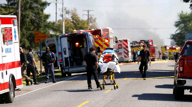 Shooter kills at least four, wounds eight at Michigan church