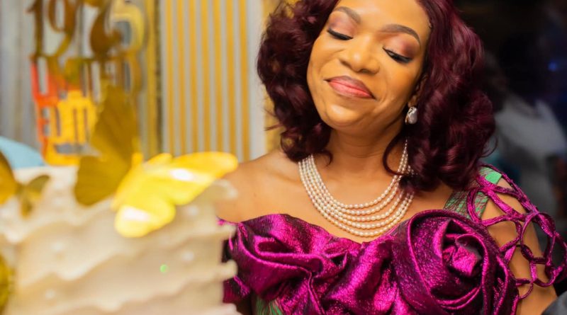 Family, Friends and Dignitaries Celebrate Dr. Mina Tele Ikuru at Surprise 50th Birthday