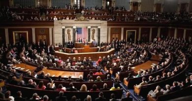 US Government Shuts Down Amid Senate Deadlock