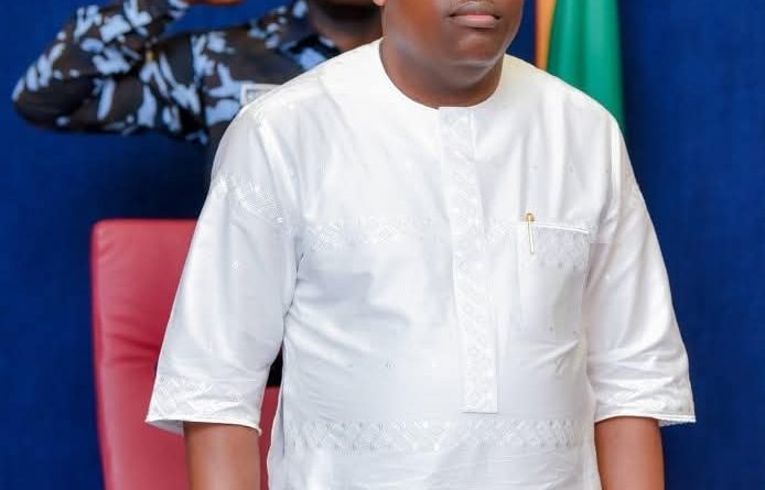 GOV. FUBARA CHARGES PERMANENT SECRETARIES ON PROFESSIONAL CONDUCT 
