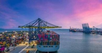 China Pauses Port Fees on U.S.-Linked Vessels for One Year