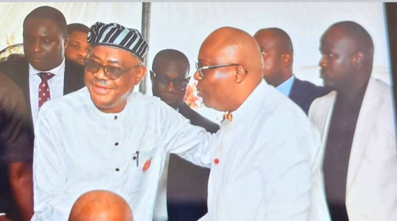 GOV FUBARA, WIKE ATTEND BURIAL OF LATE MRS. AMACHREE IN BUGUMA 