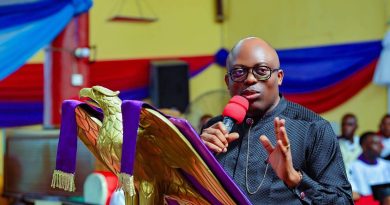 GOV FUBARA COUNSELS OPOBO ROYAL FAMILY AGAINST FIGHTING OVER INHERITANCE